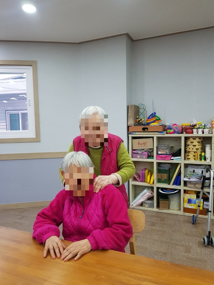 플래티늄 - 짝꿍과 마사지하기