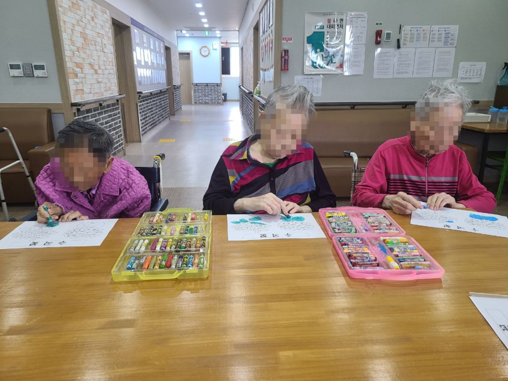 수국꽃 색칠하기