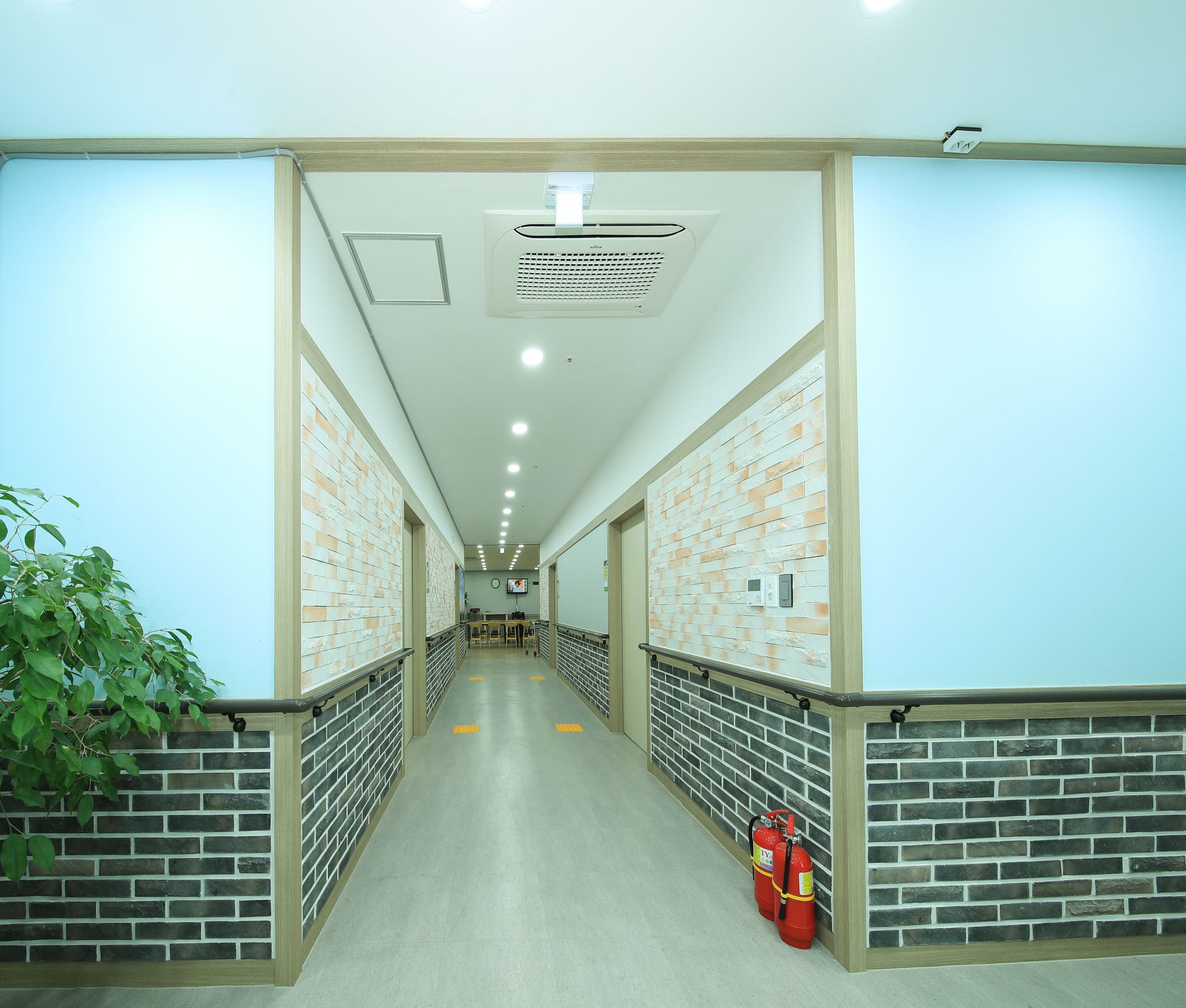 플래티늄 충북충주점 둘러보기